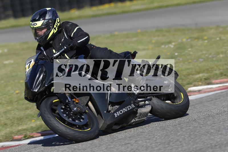 /Archiv-2025/03 04.04.2025 TZ Motorsport ADR/Gruppe gelb/27